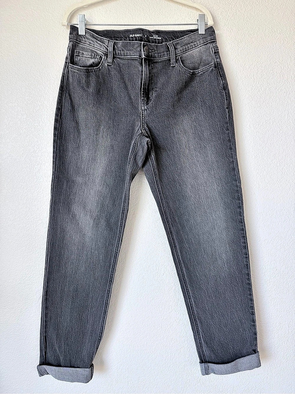 Old Navy Mid-Rise Wow Boyfriend Jeans Gray Size 6